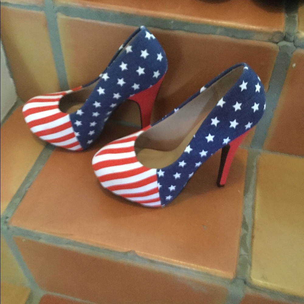 Patriotic Stiletto women’s shoes size 5 SOLD OUT - Picture 2 of 7